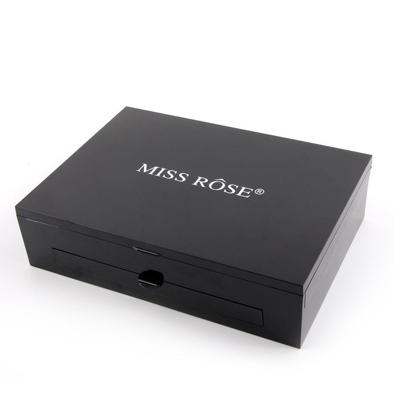 Blush Makeup Box – Compact & Pigmented